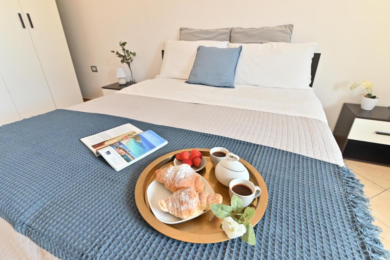 Izzhome Flamingo プーラ エクステリア 写真